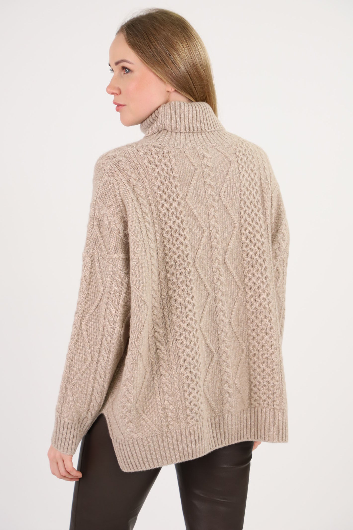 Estheme offers Cachemire cashmere blend boho sweater