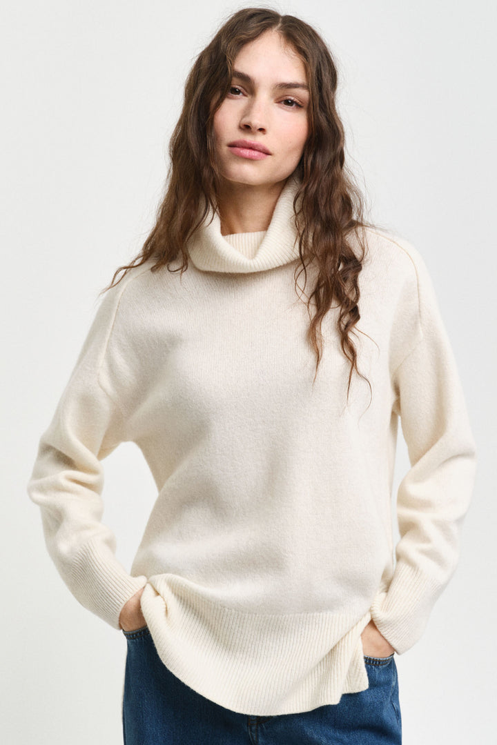 Gant Jumper Turtleneck Cream Relaxed Fit 4805269 - Shirley Allum Boutique