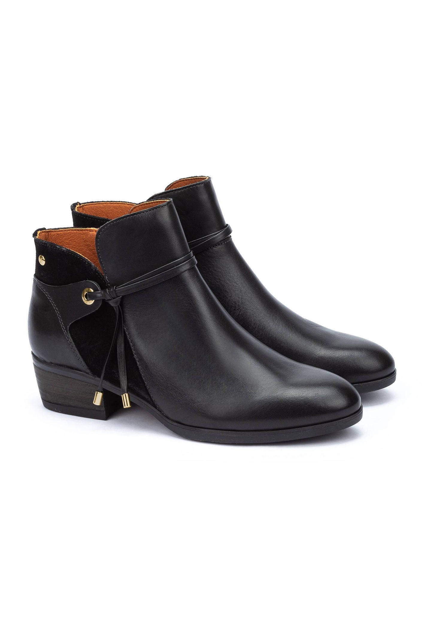 Pikolinos black boots online