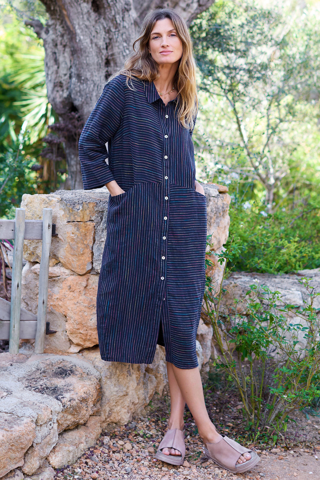 Sahara Shirt Dress Linen Space Dye Stripe Night Blue Navy Multi LAD6176-NSDS - Shirley Allum Boutique