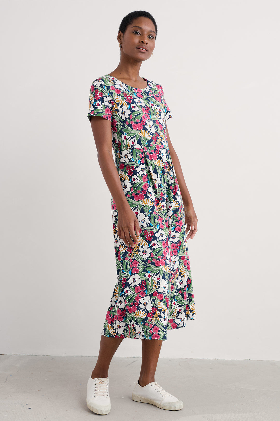 Seasalt Short Sleeve Veronica Dress Garden Flowers Night Blue WM32710-35255 - Shirley Allum Boutique