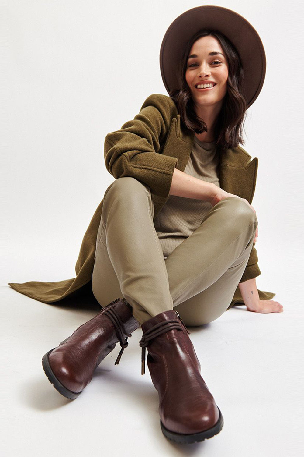 Strive Lambeth Boots Chocolate Brown Leather - Shirley Allum Boutique