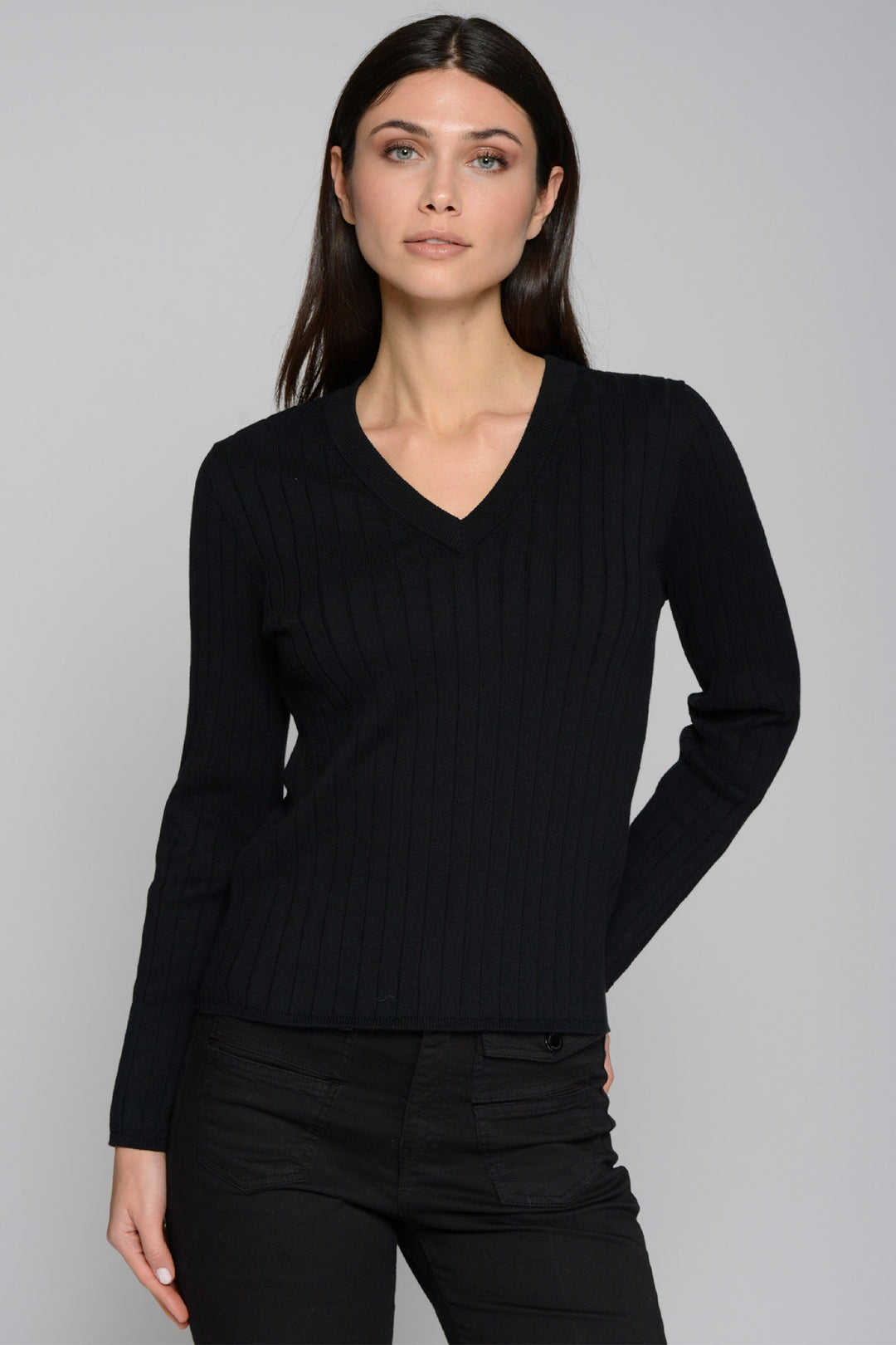 Vilagallo Jumper V-Neck Button Cuff Black 31961 - Shirley Allum Boutique