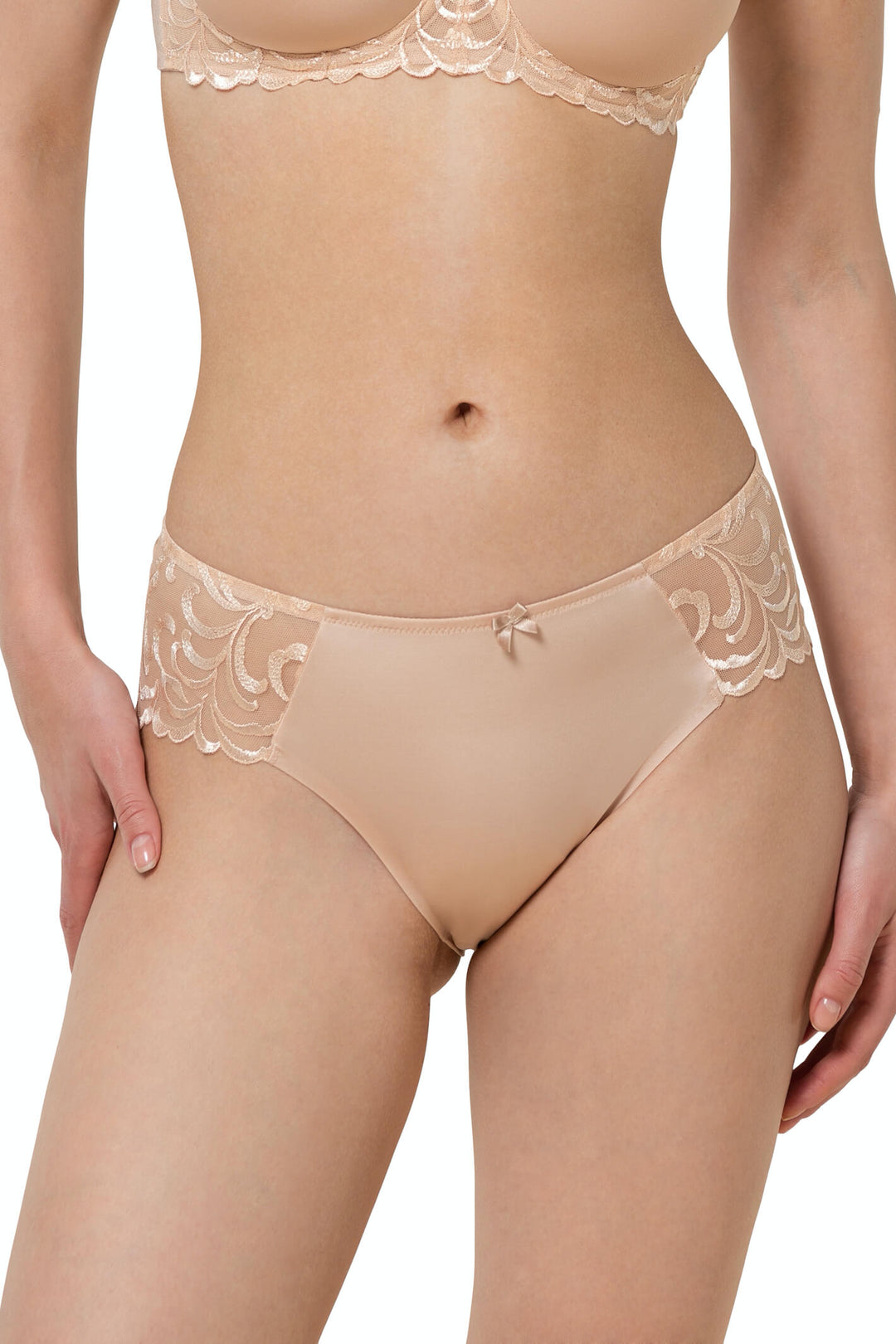 Triumph 10154367 00EP Modern Finesse Skin Tai Brief - Shirley Allum Boutique